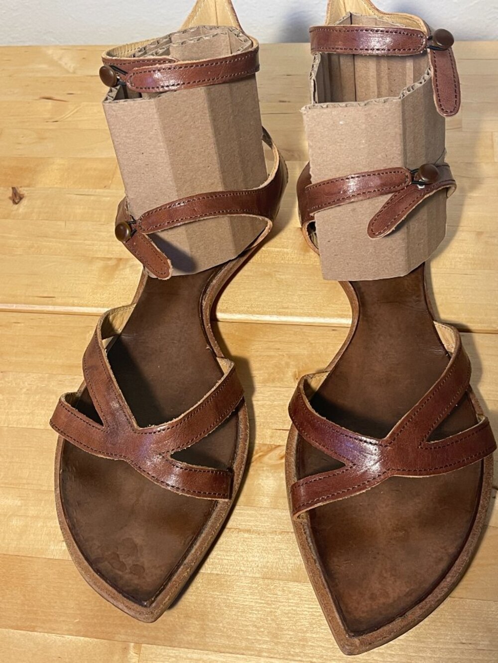 Cydwoq Defend Handmade Leather Sandals – Made in California - Picture 4 of 12